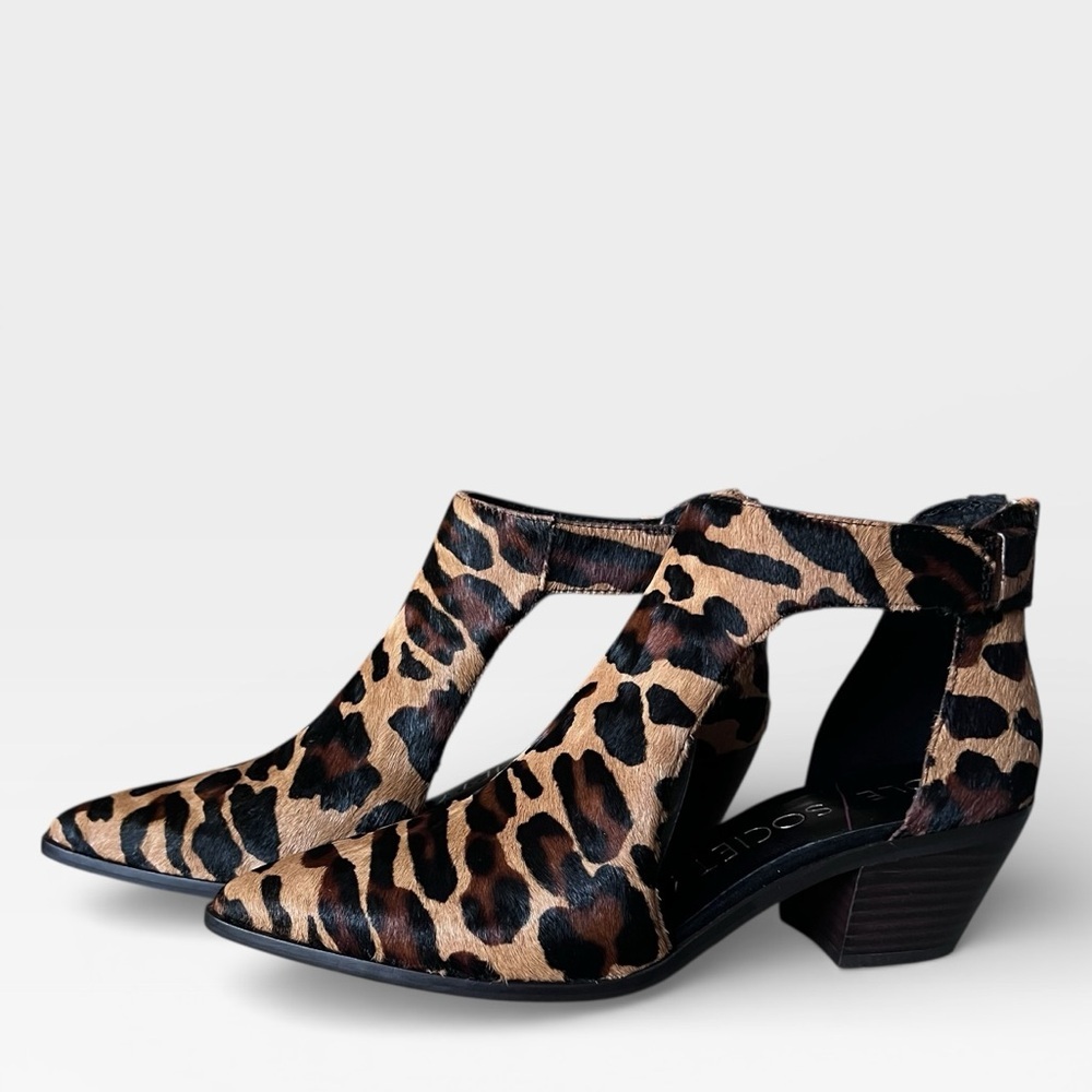 Sole Society Animal Print Sandals - Picture 3 of 11